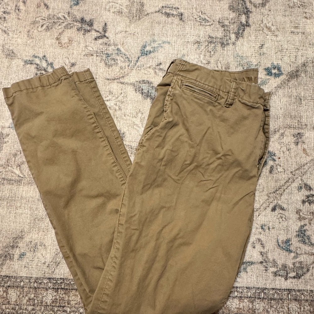American Eagle Outfitters Tan Chinos